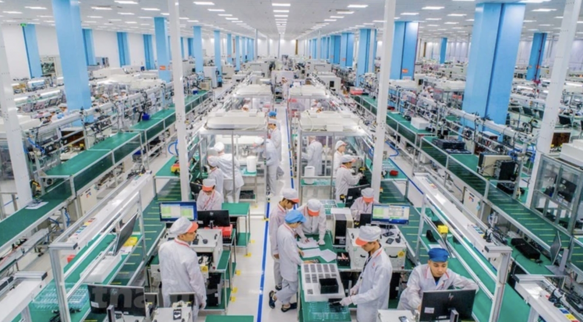 Vietnam posts 7.4% GDP growth in Q3